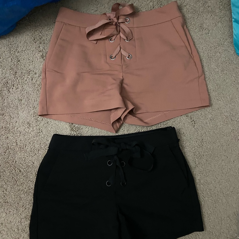 2 Express Bow Tie Shorts